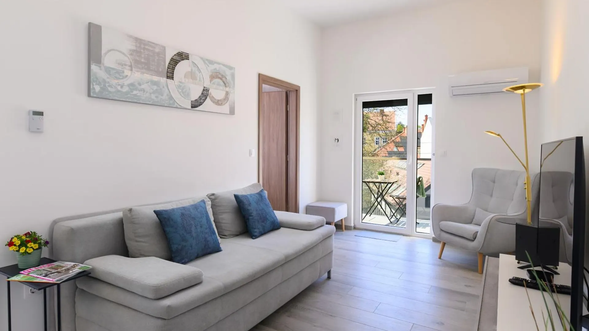 Domino Suite Eger